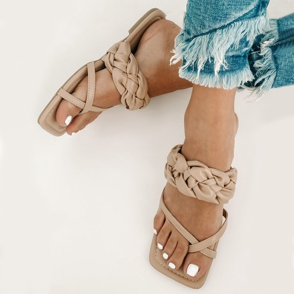NEW🔥 Nude Woven Open Toe Loop Flat Slide Sandals - Picture 2 of 7